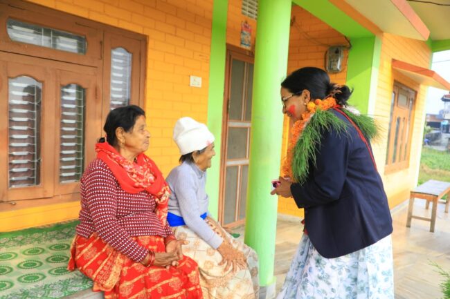 चितवन–३ मा रेनु लहर, गाउँगाउँमा उत्साहपूर्ण स्वागत