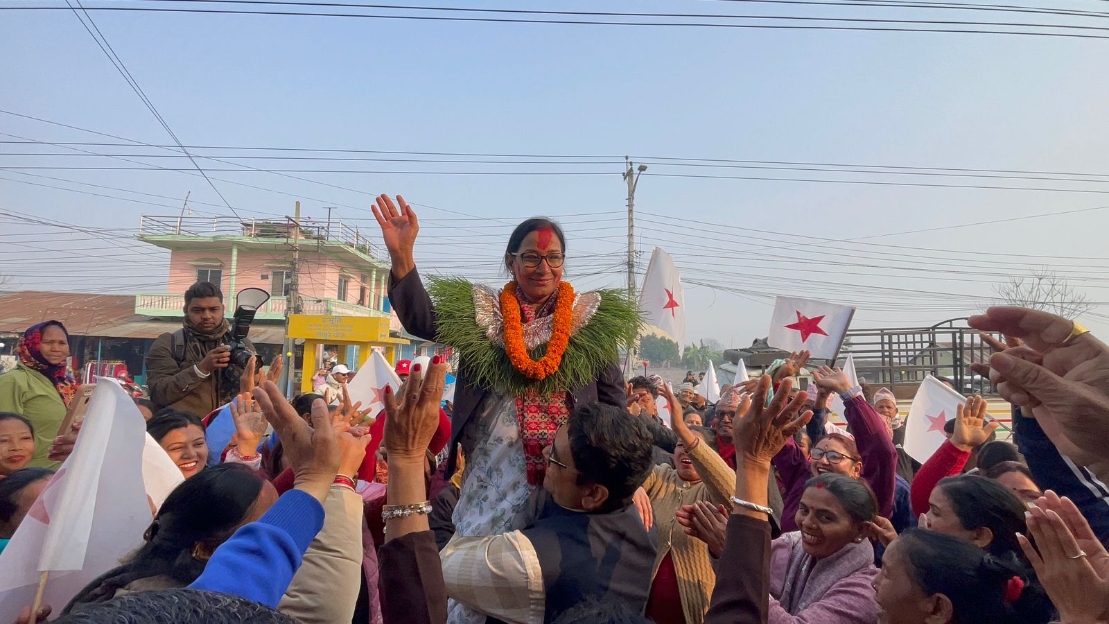 भ्रामक समाचारको बिस्वास नगर्न मतदाताहरुलाई रेनु दाहालको आग्रह