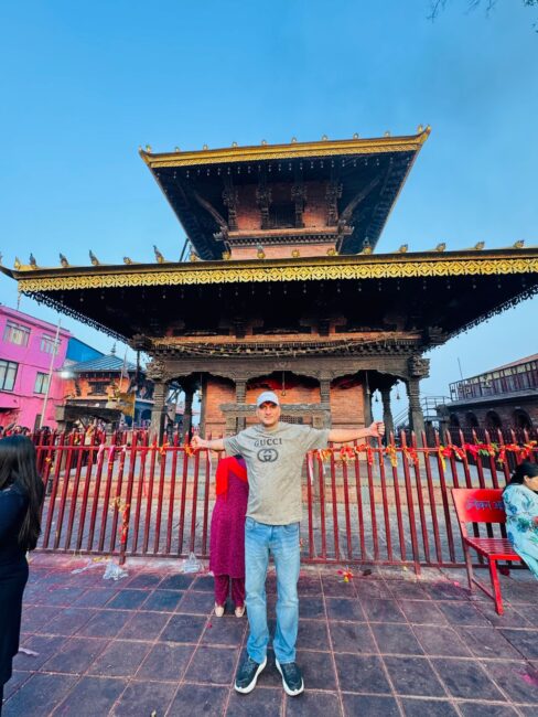 हिमचुली स्विट हाउसका सञ्चालक यादव प्रसाद सुवेदी