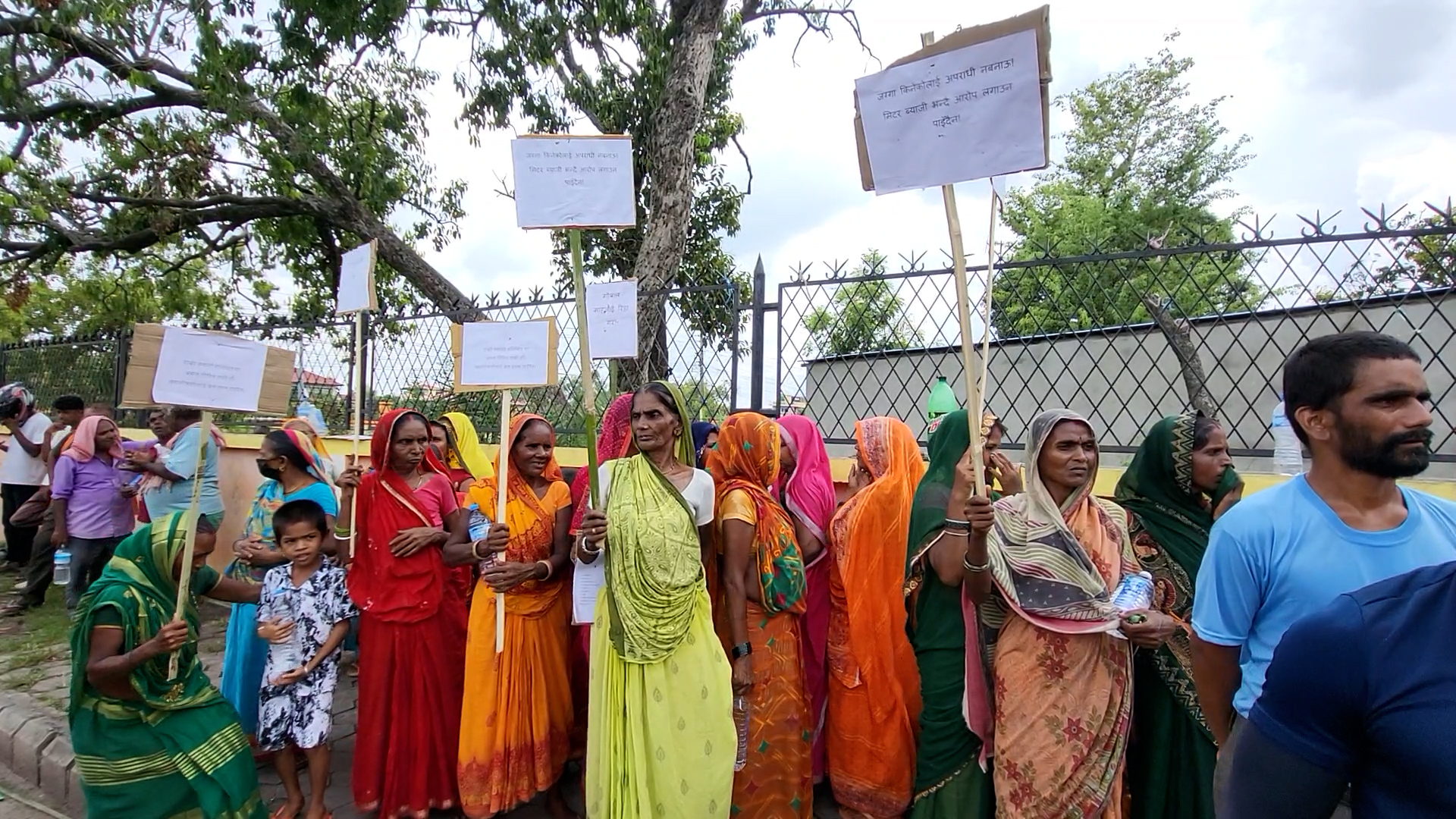 पूर्वएसएसपी गोविन्द साहले पहुँच र पावरको दुरुपयोग गरेर फसाएको आरोप