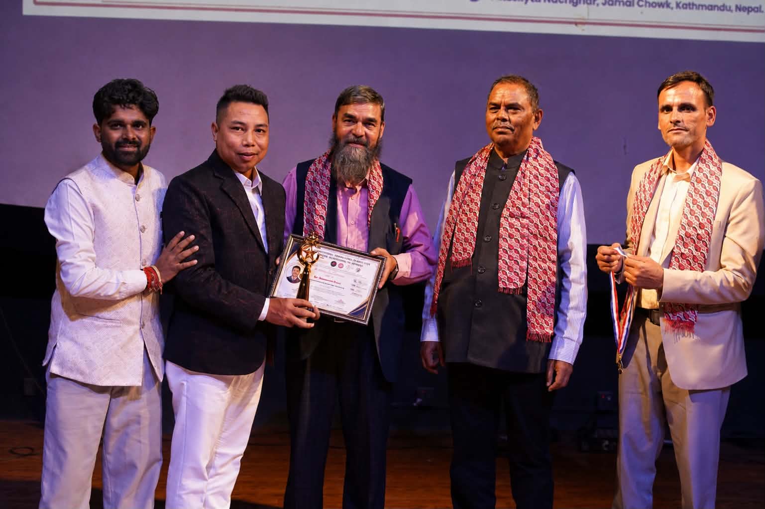चितवनका सञ्चारकर्मी मगरलाई अन्तर्राष्ट्रिय सम्मान,एक दशकको सञ्चार यात्राको कदरस्वरूप ‘आउटस्ट्यान्डिङ प्रेस एण्ड पब्लिक रिलेसन अवार्ड–२०२६’